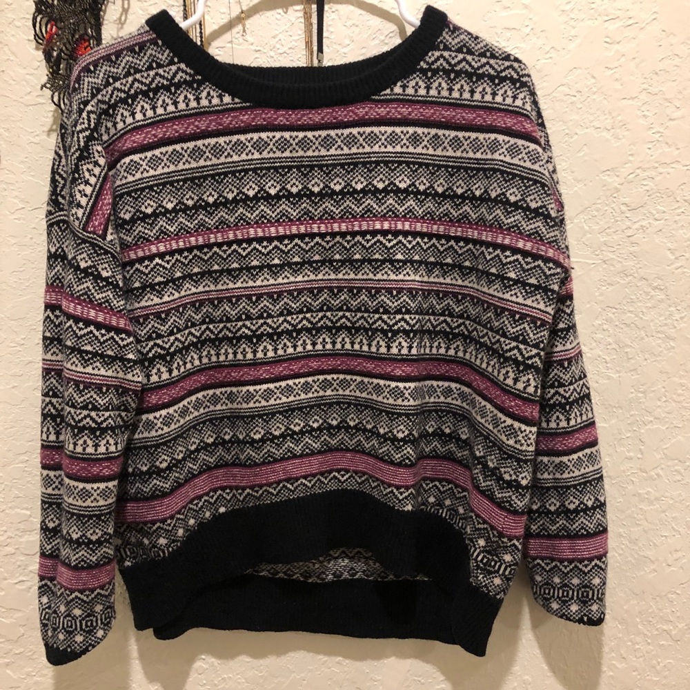 Small Urban Outfitters Winter Sweater